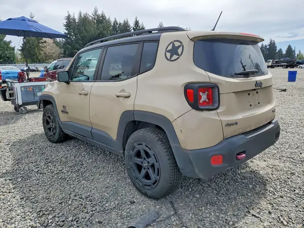ZACCJBCB3HPF35719 2017 JEEP RENEGADE - Image 2