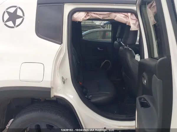 ZACCJBCB3HPF40547 2017 JEEP RENEGADE - Image 8