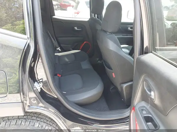 ZACCJBCB3HPG40874 2017 JEEP RENEGADE - Image 8