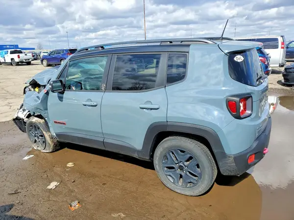 ZACCJBCB3JPG81284 2018 JEEP RENEGADE - Image 2