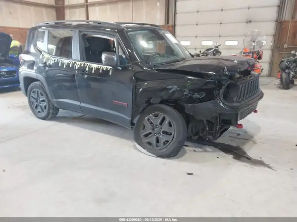 ZACCJBCB3JPG84718 2018 JEEP RENEGADE - Image 1