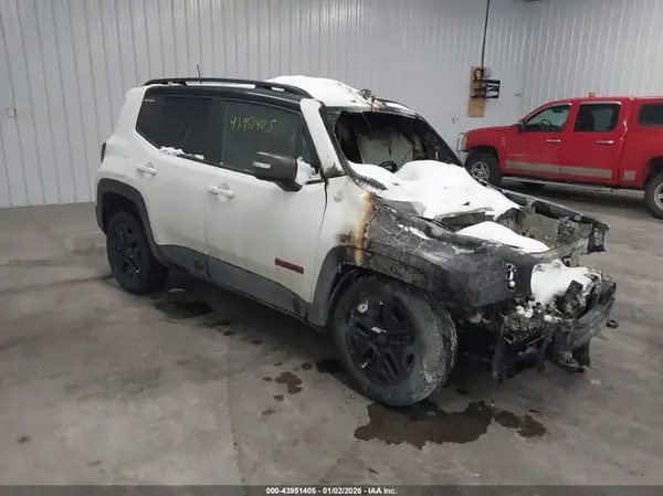 ZACCJBCB3JPH14526 2018 JEEP RENEGADE - Image 1