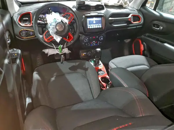 ZACCJBCB3JPH48255 2018 JEEP RENEGADE - Image 8