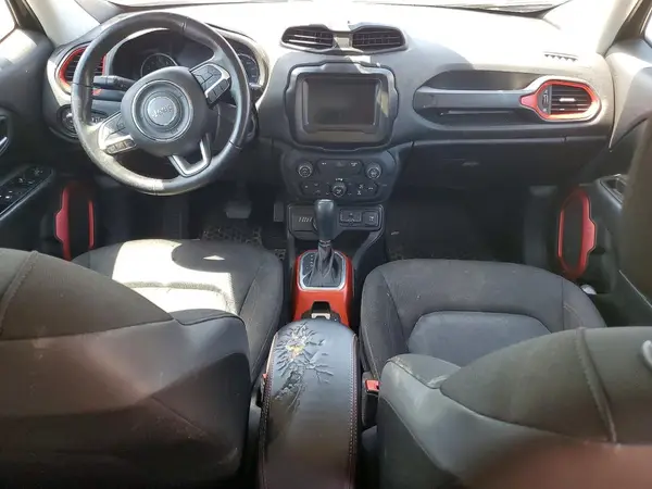 ZACCJBCB3JPH97648 2018 JEEP RENEGADE - Image 8