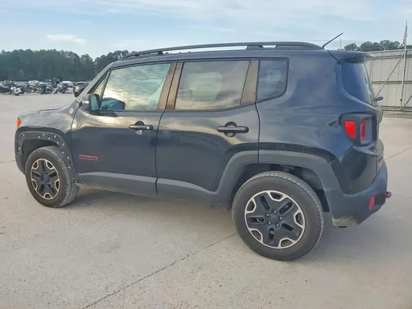 ZACCJBCB4HPE43082 2017 JEEP RENEGADE - Image 2