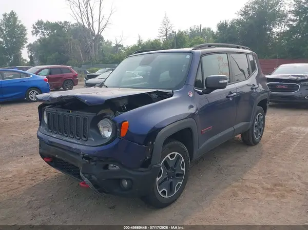 ZACCJBCB4HPE50758 2017 JEEP RENEGADE - Image 2