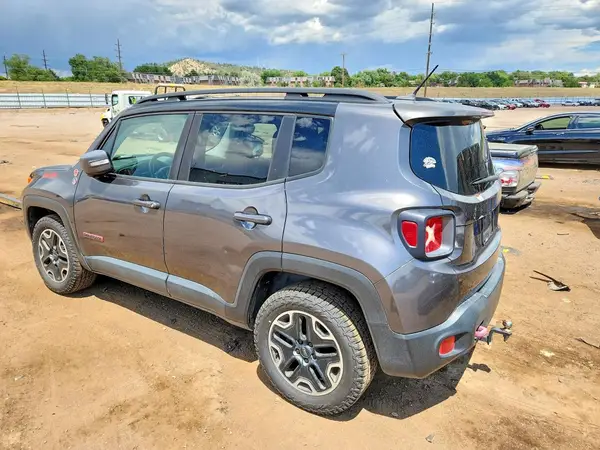 ZACCJBCB4HPE77474 2017 JEEP RENEGADE - Image 2