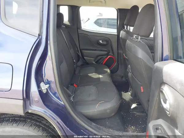 ZACCJBCB4HPE86367 2017 JEEP RENEGADE - Image 8