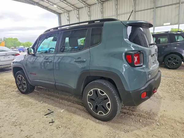 ZACCJBCB4HPF17598 2017 JEEP RENEGADE - Image 2