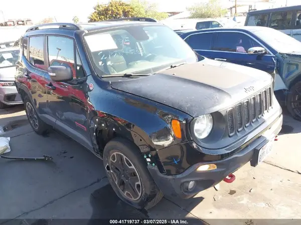ZACCJBCB4HPF18220 2017 JEEP RENEGADE - Image 1