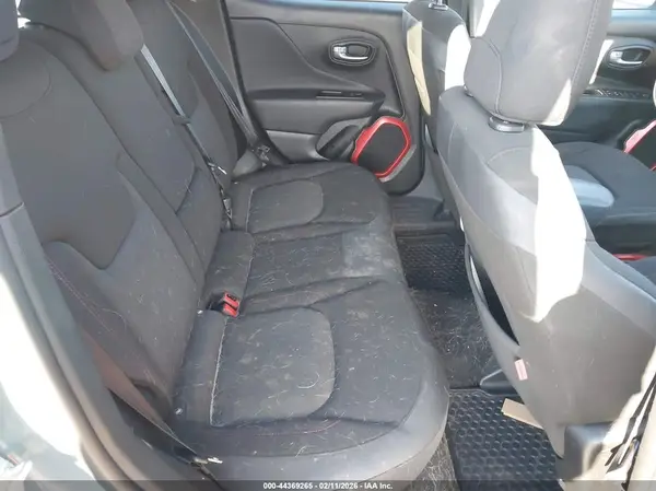 ZACCJBCB4HPF19108 2017 JEEP RENEGADE - Image 8
