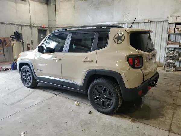ZACCJBCB4HPF36572 2017 JEEP RENEGADE - Image 2
