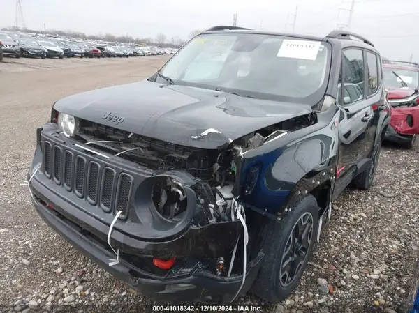 ZACCJBCB4HPF63321 2017 JEEP RENEGADE - Image 2