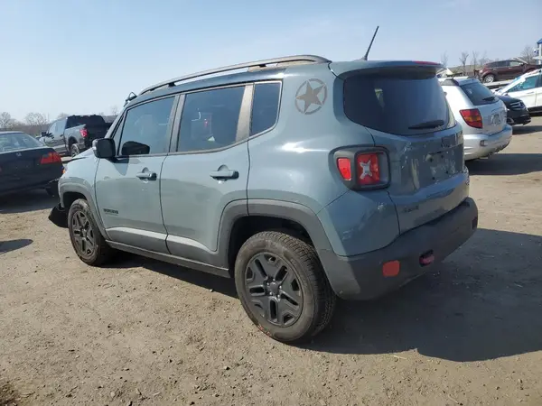 ZACCJBCB4HPF88557 2017 JEEP RENEGADE - Image 2