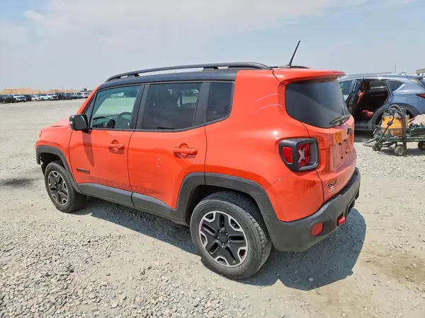 ZACCJBCB4HPF94777 2017 JEEP RENEGADE - Image 2