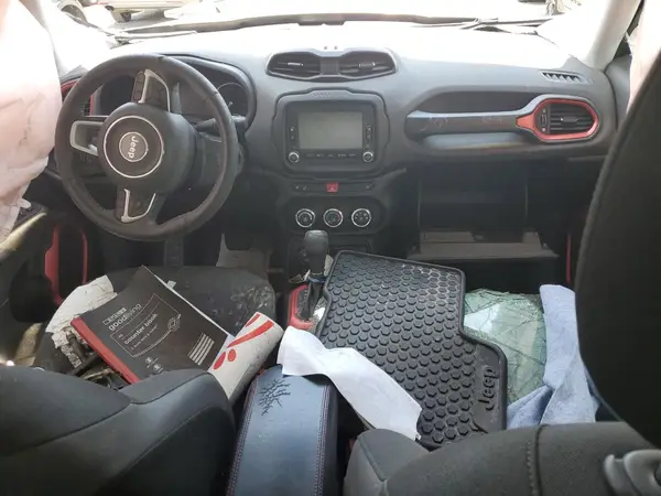 ZACCJBCB4HPG62527 2019 JEEP RENEGADE - Image 8