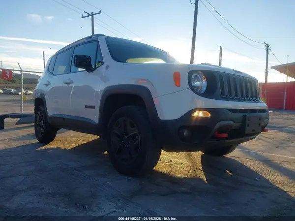ZACCJBCB4JPG75106 2018 JEEP RENEGADE - Image 1