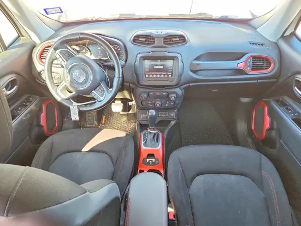 ZACCJBCB4JPG77650 2018 JEEP RENEGADE - Image 8