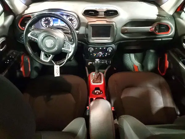 ZACCJBCB4JPH01929 2018 JEEP RENEGADE - Image 8