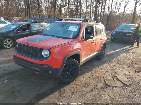 ZACCJBCB4JPH46336 2018 JEEP RENEGADE - Image 2