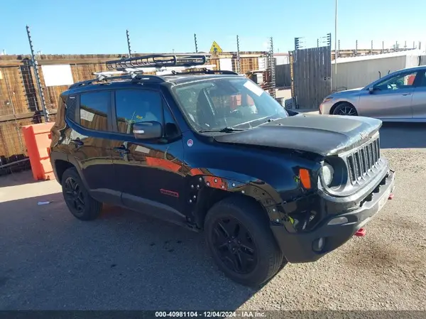 ZACCJBCB4JPJ00887 2018 JEEP RENEGADE - Image 1