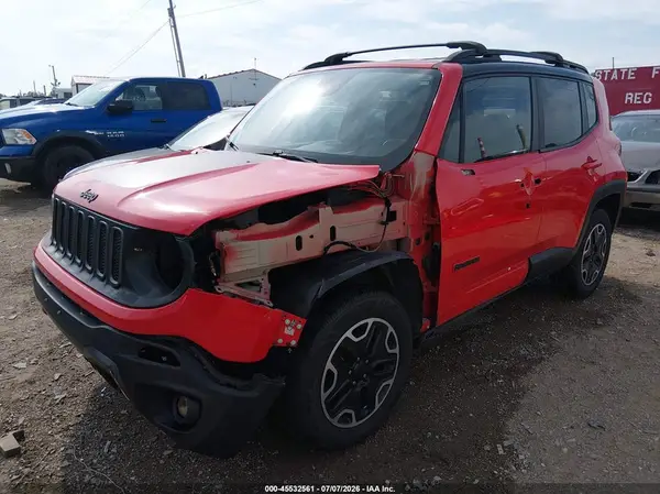 ZACCJBCB5HPE74096 2017 JEEP RENEGADE - Image 2