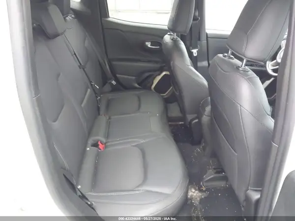 ZACCJBCB5HPE81453 2017 JEEP RENEGADE - Image 8