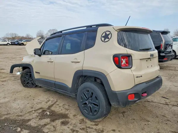 ZACCJBCB5HPE92095 2017 JEEP RENEGADE - Image 2