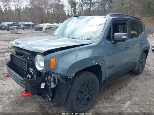 ZACCJBCB5HPF24639 2017 JEEP RENEGADE - Image 2