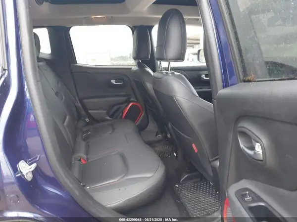 ZACCJBCB5JPH58897 2018 JEEP RENEGADE - Image 8