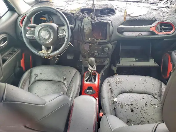 ZACCJBCB5JPH95562 2018 JEEP RENEGADE - Image 8