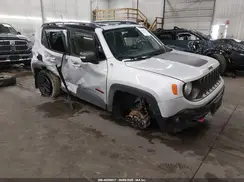 ZACCJBCB5JPJ04690 2018 JEEP RENEGADE