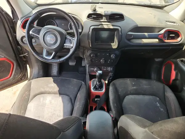 ZACCJBCB5JPJ08433 2018 JEEP RENEGADE - Image 8