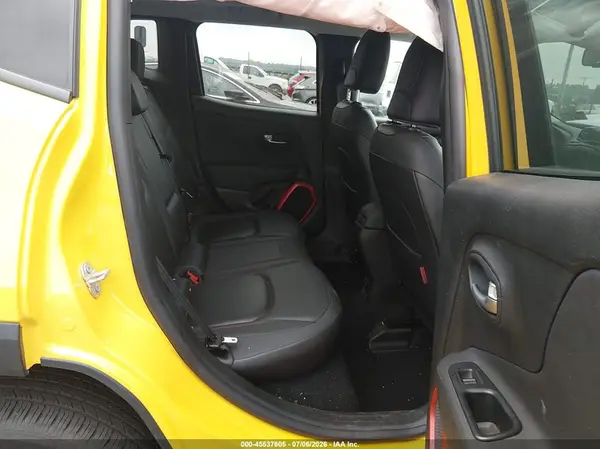 ZACCJBCB6HPE49100 2017 JEEP RENEGADE - Image 8
