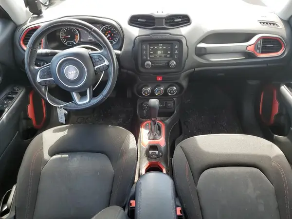 ZACCJBCB6HPE77511 2017 JEEP RENEGADE - Image 8