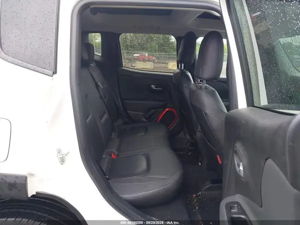 ZACCJBCB6HPE96608 2017 JEEP RENEGADE - Image 8