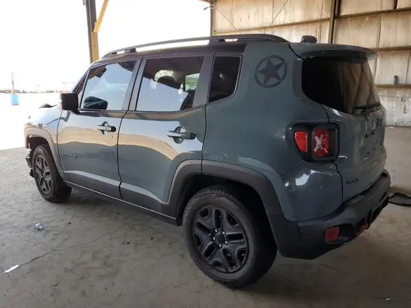 ZACCJBCB6HPE99816 2017 JEEP RENEGADE - Image 2