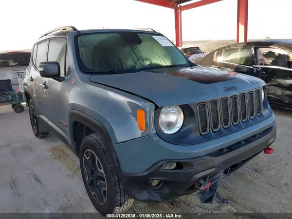 ZACCJBCB6HPF22138 2017 JEEP RENEGADE - Image 1