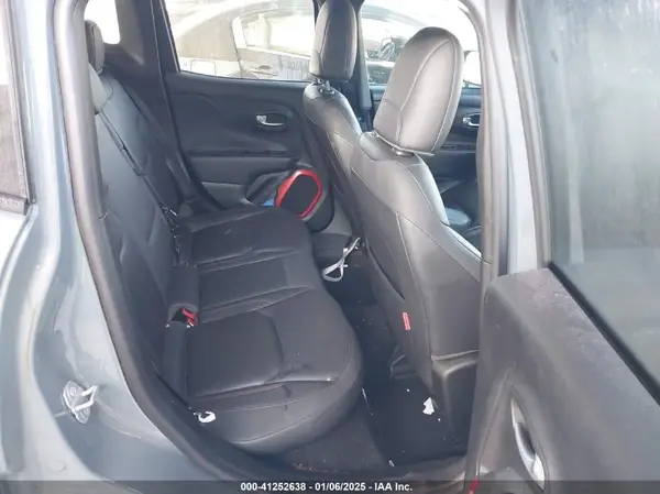 ZACCJBCB6HPF22138 2017 JEEP RENEGADE - Image 8