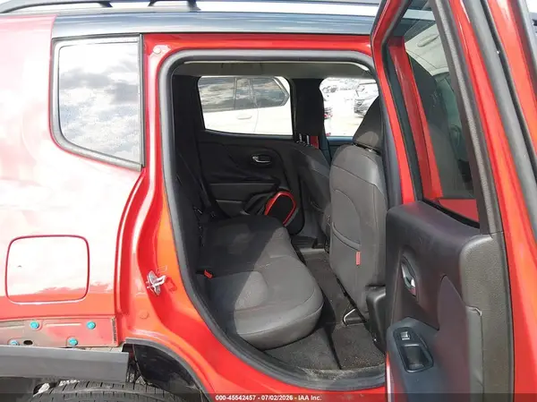 ZACCJBCB6HPF30322 2017 JEEP RENEGADE - Image 8