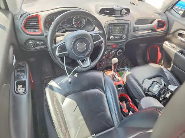 ZACCJBCB6HPF32183 2017 JEEP RENEGADE - Image 8