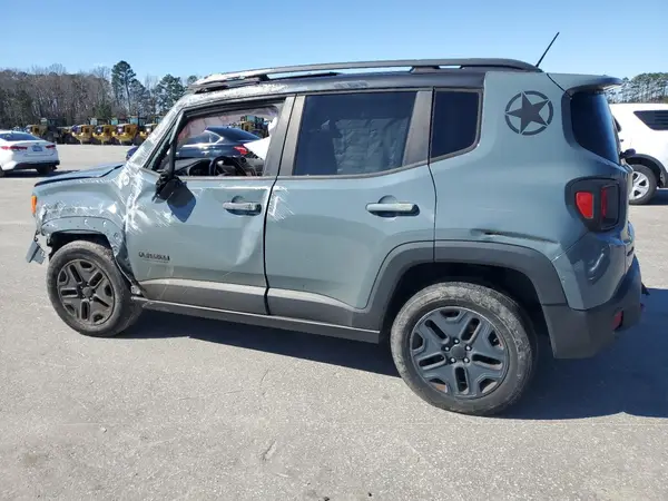 ZACCJBCB6HPF52630 2017 JEEP RENEGADE - Image 2