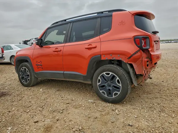 ZACCJBCB6HPF76085 2017 JEEP RENEGADE - Image 2
