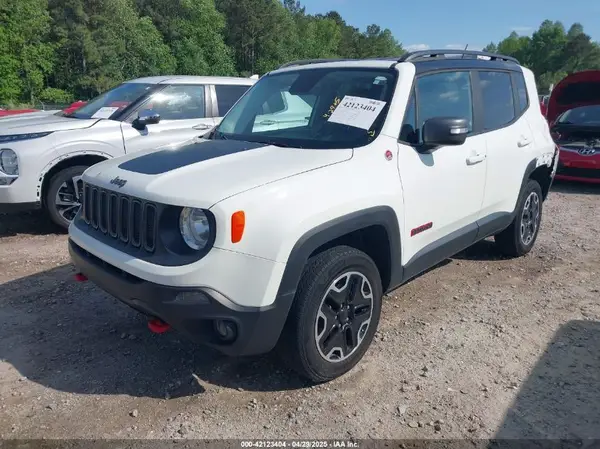 ZACCJBCB6HPG20621 2017 JEEP RENEGADE - Image 2