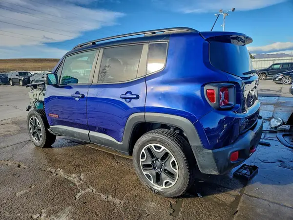 ZACCJBCB6HPG28380 2017 JEEP RENEGADE - Image 2
