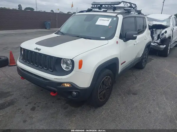 ZACCJBCB6HPG39170 2017 JEEP RENEGADE - Image 2