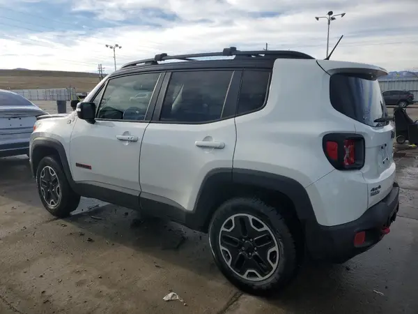 ZACCJBCB6HPG44160 2017 JEEP RENEGADE - Image 2
