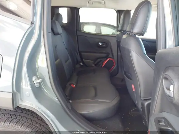 ZACCJBCB6HPG49181 2017 JEEP RENEGADE - Image 8