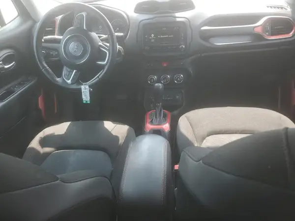 ZACCJBCB6HPG57975 2017 JEEP RENEGADE - Image 8