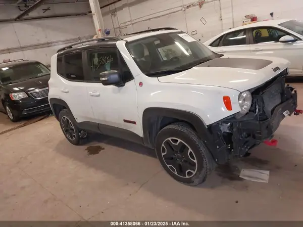 ZACCJBCB6HPG61492 2017 JEEP RENEGADE - Image 1
